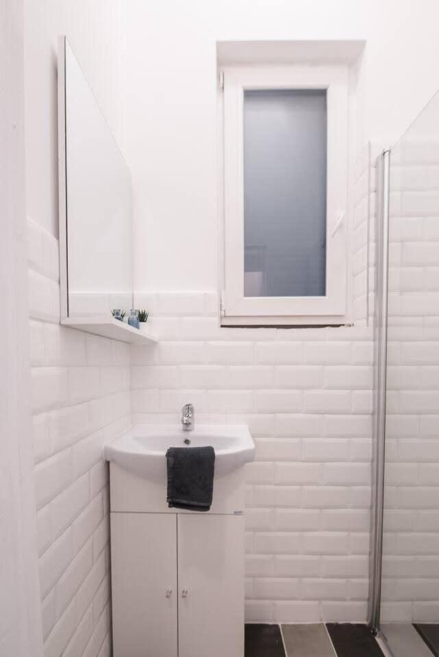 Central Brand New And Modern Apartment Budapest Exterior photo
